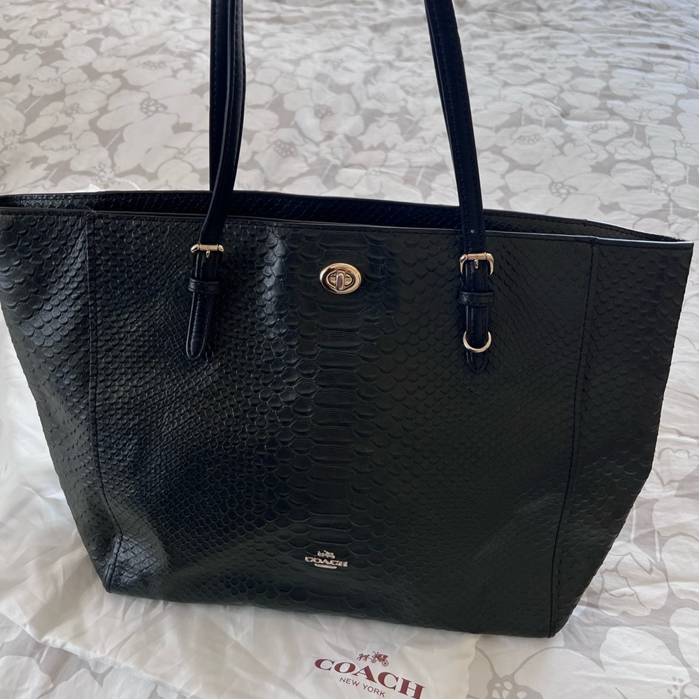 Coach purse